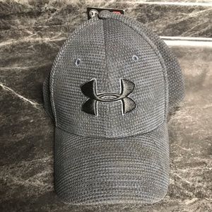 Men’s Under Armour hat NWT